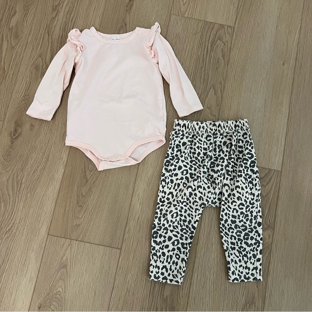 Cotton On Ruffle Leopard Outfit Set - Picture 2 of 4